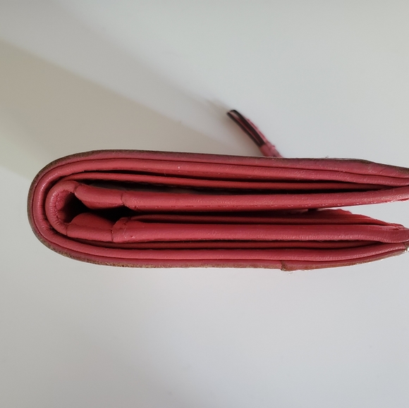 Coach wallet with coin compartment (pink print) - Picture 12 of 13